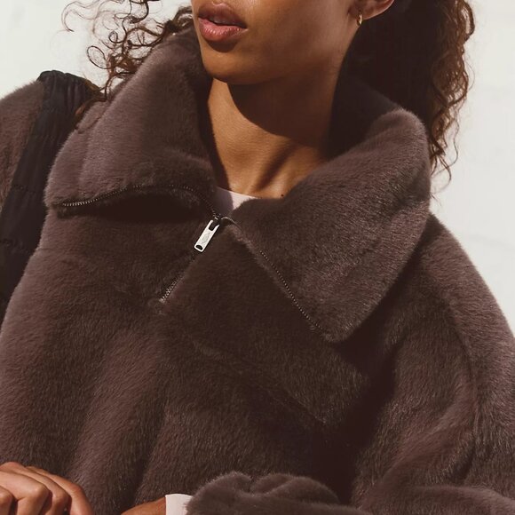 Alpine Faux Fur Half Zip - Picture 4 of 4